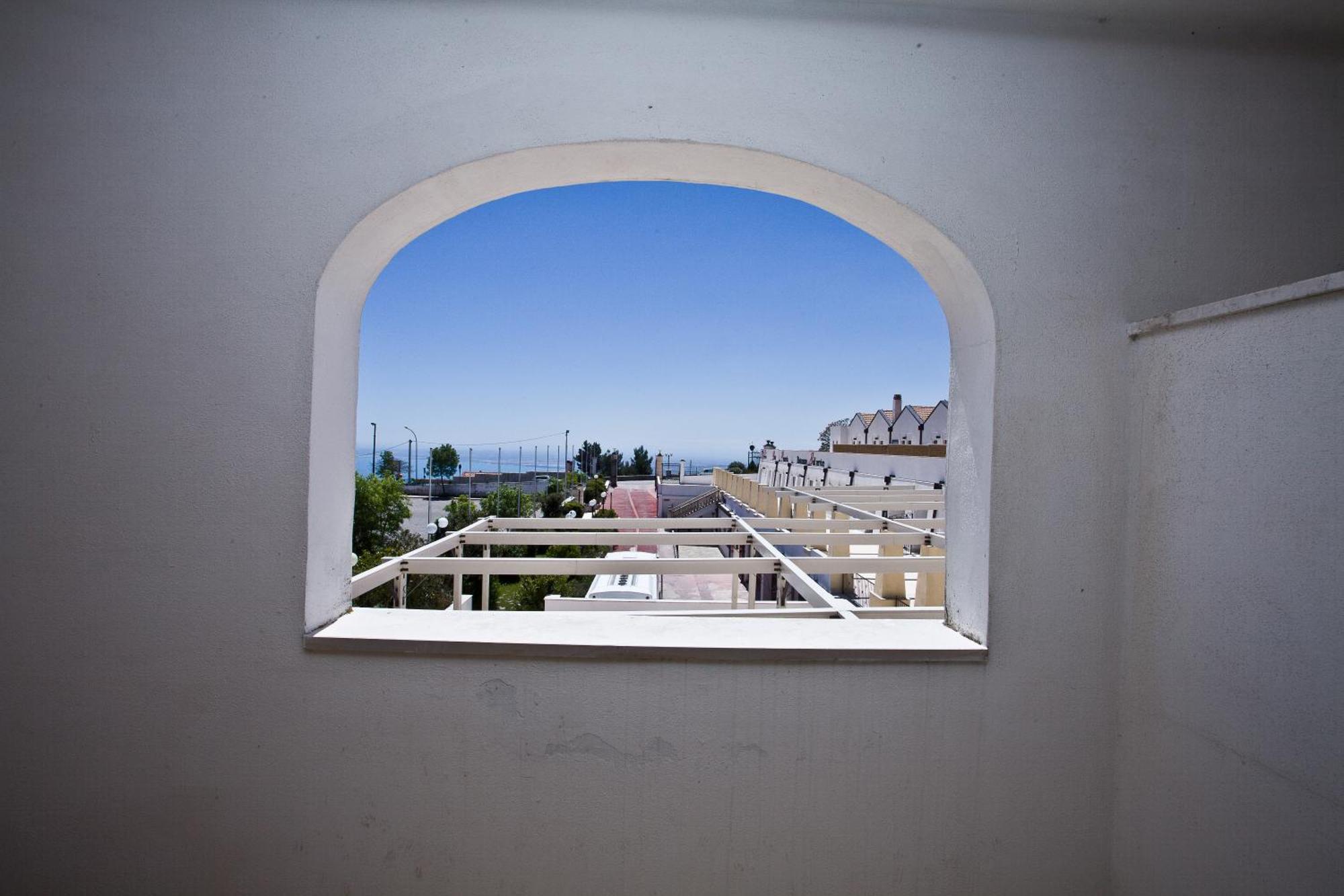 Hotel Relais Dei Normanni Monte SantʼAngelo Esterno foto