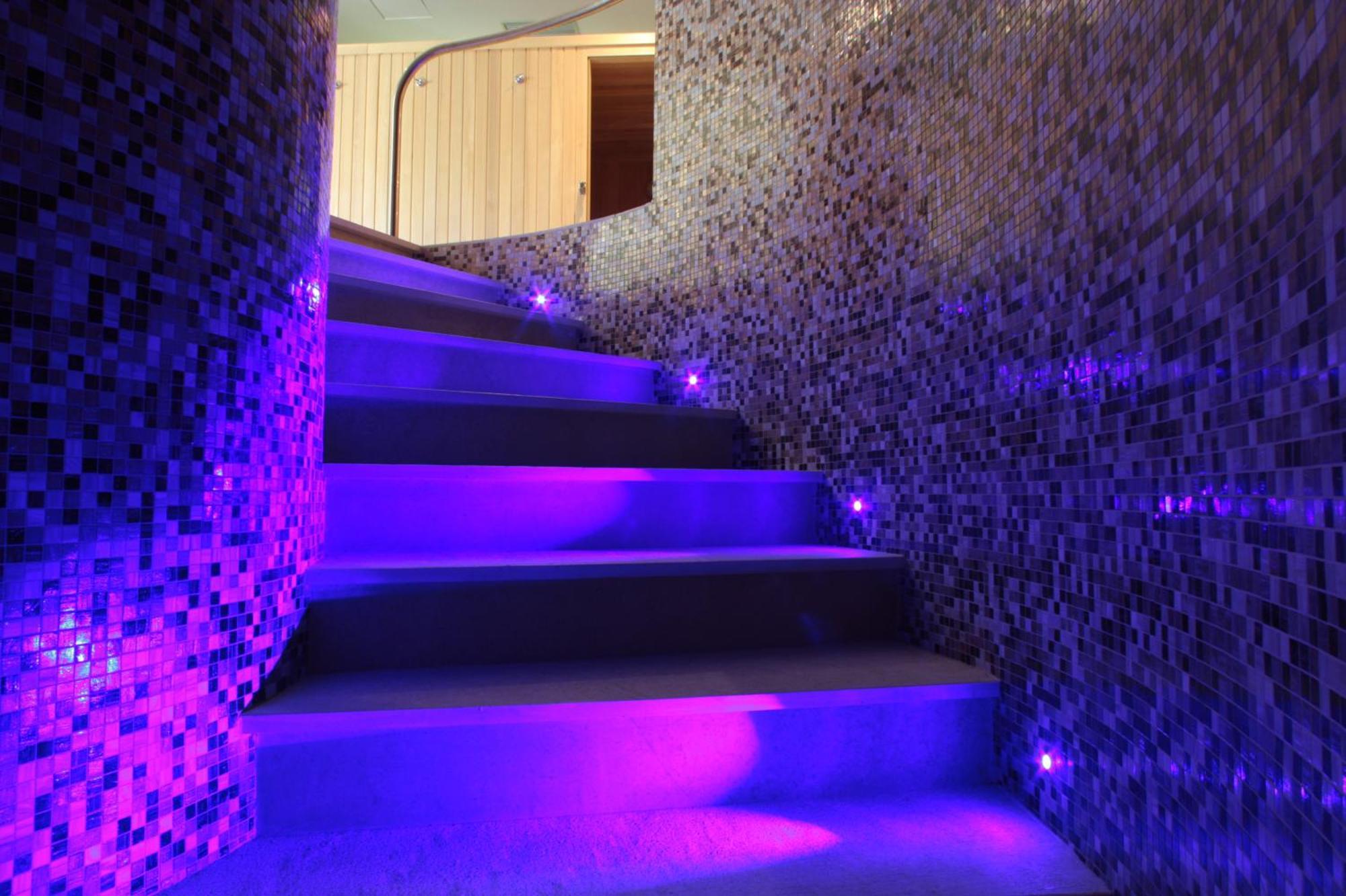Hotel Relais Dei Normanni Monte SantʼAngelo Esterno foto
